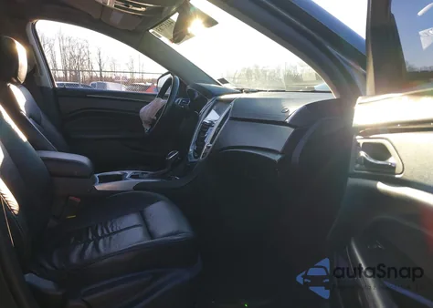 2016 Cadillac Srx Standard z USA, uszkodzony, nr VIN 3GYFNAE31GS514456